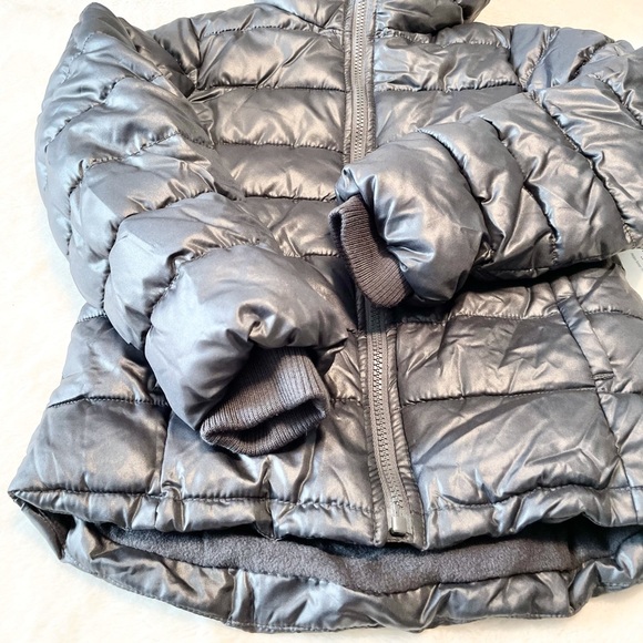 New Girl’s Old Navy Hooded Frost Free Puffer Jacket Size M/8 - Picture 6 of 12